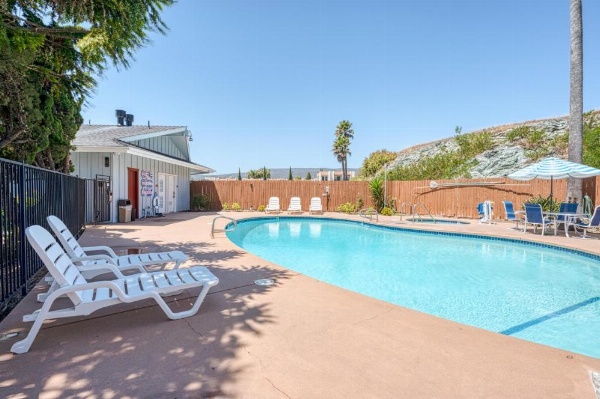 Vagabond Inn San Luis Obispo image 10