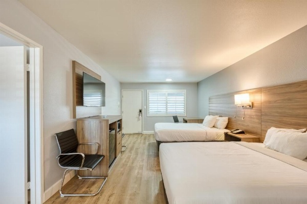 Vagabond Inn San Luis Obispo image 27